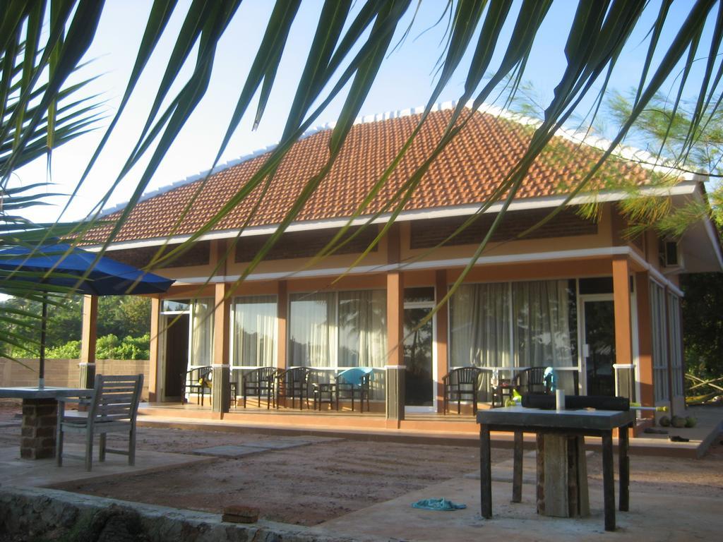 Hotel Escape Karimunjawa Semarang Exterior foto