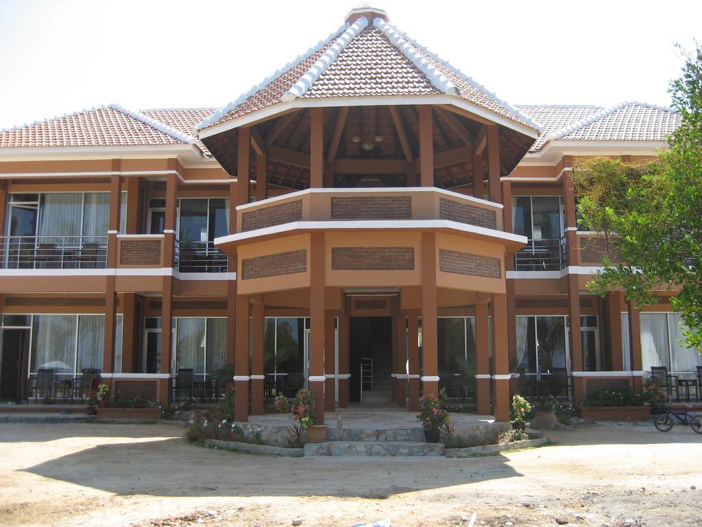 Hotel Escape Karimunjawa Semarang Exterior foto