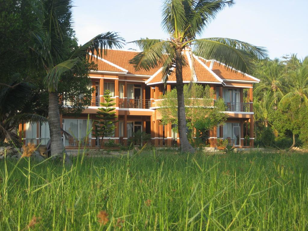 Hotel Escape Karimunjawa Semarang Exterior foto